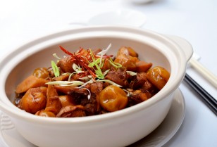 中環（セントラル）「霞飛会館」健康的な上海料理の期間限定メニュー