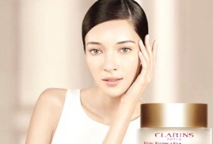 フランス化粧品「CLARINS」が目元乾燥に着目したクリームを発売