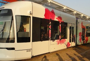 最新技術と新システムの路面電車「広州海珠区有軌電車」