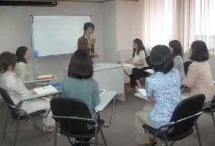 パソナで学ぶ 「日本語教師養成講座」